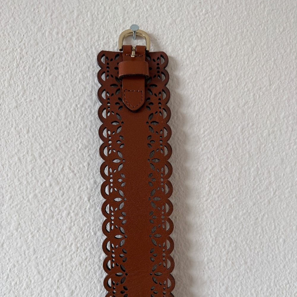 Anthropologie Hinge Brown Laser Cut Leather Stretch Belt - Size M/L